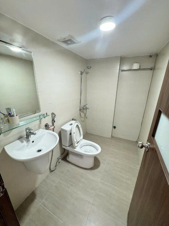 🎁NHÀ DÂN XÂY (5,36 tỷ) – NGUYỄN VĂN CỪ KHU VỰC HOT – Ô TÔ QUA