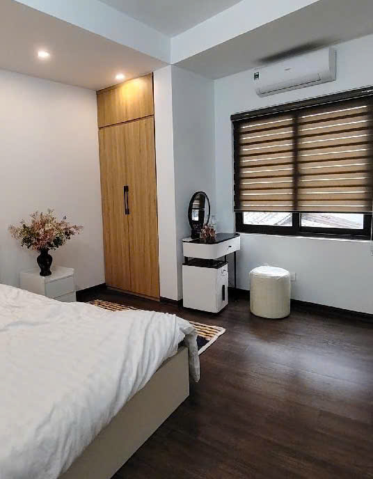 💥GẦN NGUYỄN VĂN CỪ (NHỈNH 4,5 TỶ) TẦM TIỀN HIẾM VÀI BƯỚC CHÂN RA ĐƯỜNG MỚI MỞ Ô TÔ TRÁNH.