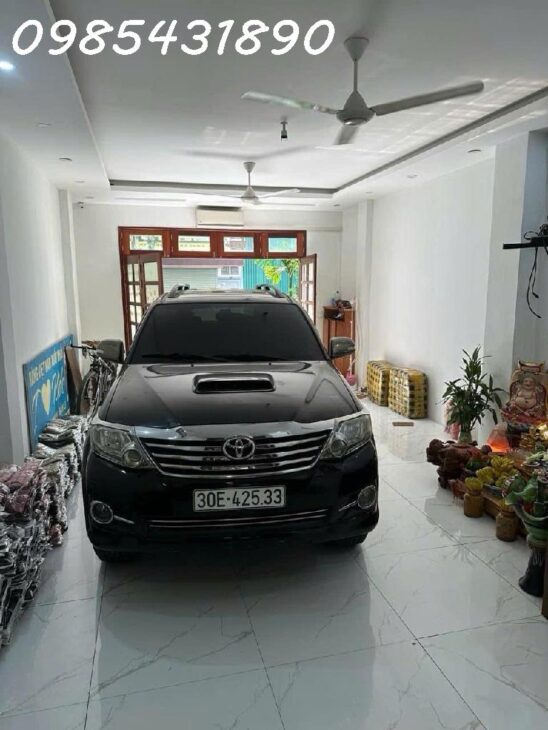 Bán Biệt Phủ 65m2 tại Linh Đàm , Hoàng Mai, HN có Long Mạch Tách Lô – Ô Tô Tránh, Hè Thoáng, 5 Tầng