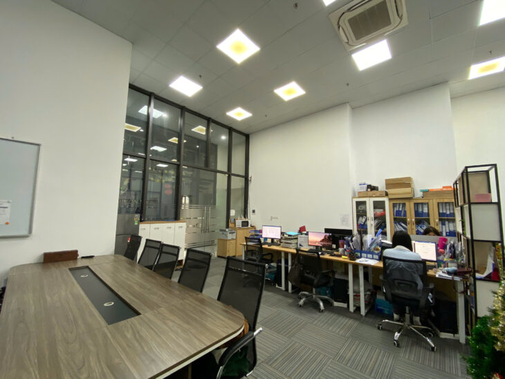 CHÍNH CHỦ CHO THUÊ TẦNG 1 DT 100M² FULL NỘI THẤT TẠI E2 CHELSEA RESIDENCES, 48 TRẦN KIM XUYẾN