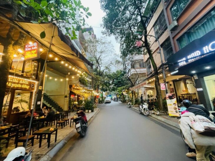 Phố Cafe Nguyên Hồng – ô tô tránh – vỉa hè – 55m chỉ 27 tỷ