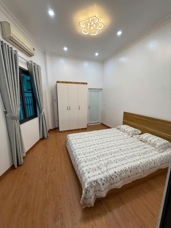 Bán nhà 32m², 5 tầng, 3PN, 4WC, Định Công Hạ, Hoàng Mai, 4.6 tỷ – Sổ đỏ