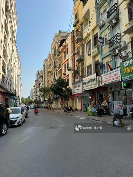 Bán nhà Mặt phố Phú Diễn – 210m2 MT7m – KDVP Xây Building – Ô Tô Sẵn Dòng Tiền
