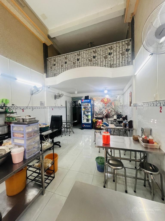 Mặt tiền 4 tầng Hưng Phú Quận 8 – kinh doanh sầm uất – ngay cầu Nguyễn Tri Phương