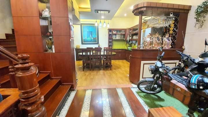 Bán nhà 60m², 5 tầng, 4PN, 4WC, Minh Khai – Hai Bà Trưng – 16.5 tỷ