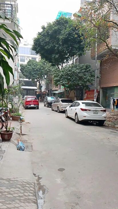 MẢNH ĐẤT HIẾM-Phân Lô Ô tô tránh Phố Dương Khuê 60m2/ MT 4.5m 19.3 Tỷ, vuông đẹp