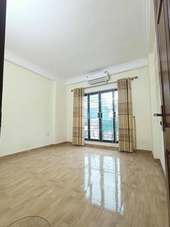 DÂN XÂY LÊ Q ĐẠO 6.1TỶ/37M.MT4M. GẦN PHỐ, GẦN Ô TÔ 3 GÁC ĐỖ CỬA. HÀNG XÓM BIẾT THỰ. DÂN TRÍ CAO