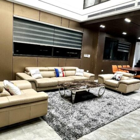 Liễu Giai Ba Đình – Nhà đẹp ở ngay – 7 tầng thang máy – 90m chỉ 20 tỷ