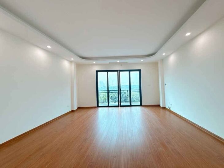 SIÊU PHẨM NAM TỪ LIÊM.MT BỀ THẾ. GARA Ô TÔ. KD ĐỈNH. THANG MÁY 9.2 TỶ THÁCH THỨC THỊ TRƯỜNG