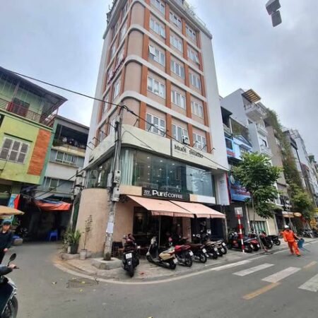 MẶT PHỐ, LÔ GÓC, VỈA HÈ, THANG MÁY, NGUYỄN VĂN TUYẾT – ĐỐNG ĐA: 97M, 9T, MT: 11M