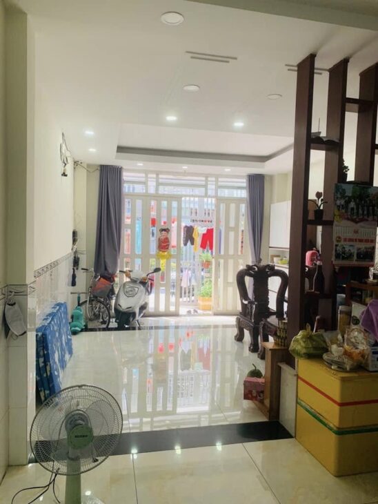 Nhà 2 tầng ngay VinCom Trần Trọng Cung, 57m2, hẻm xe hơi, 487 Võ Thị Nhờ, Tân Thuận Đông Quận 7-Giá