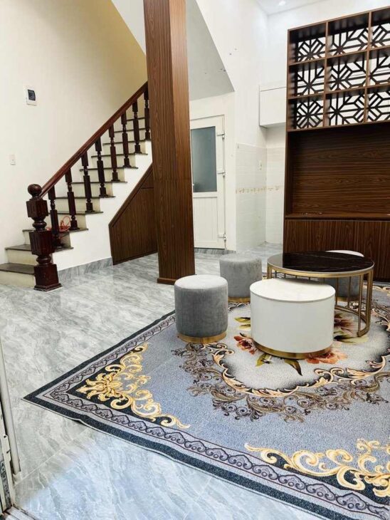 NHỈNH 7 TỶ – DÂN XÂY – 5 TẦNG VUÔNG VẮN – FULL TIỆN ÍCH