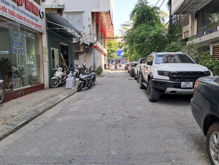 Phân lô Ba Đình – nhà đẹp ở ngay 55m * 6 tầng thang máy – vỉa hè – ô tô tránh – 20 tỷ