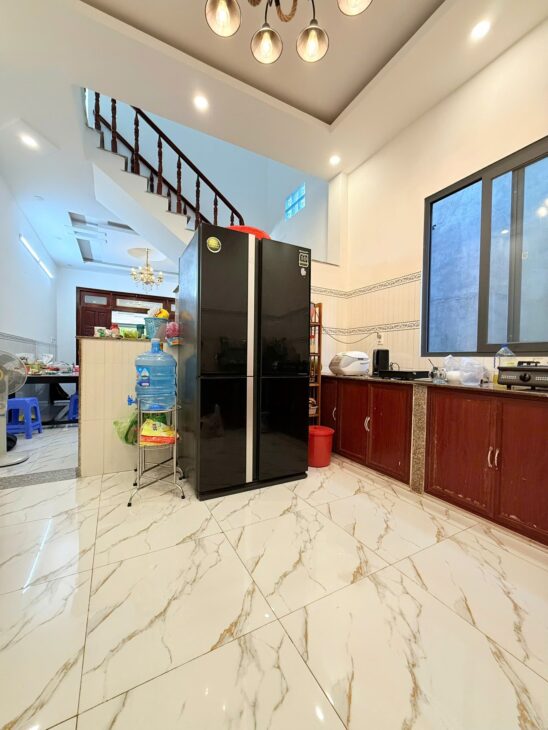 NHà Mặt Tiền Kinh Doanh 2 Tầng 5x30m 4PN SHR Trịnh Thị Miếng Hóc Môn Sát Quận 12