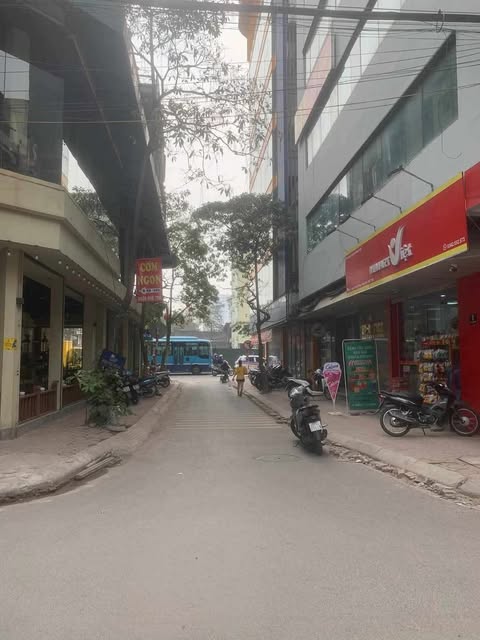 PHÂN LÔ KIM ĐỒNG – GIÁP BÁT 2 MẶT TIỀN, VỈA HÈ, ÔTÔ TRÁNH, KD: 42M, 5T, MT: 4.2M
