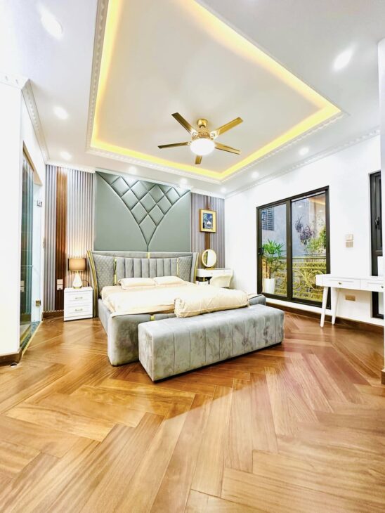 Phân lô Ba Đình – nhà đẹp ở ngay 55m * 6 tầng thang máy – vỉa hè – ô tô tránh – 20 tỷ