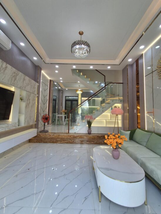 Nhà Phố hiện đại, 4 tầng, 50,7m2, ngay Chợ Phú Xuân, 1627 Huỳnh Tấn Phát, Phú Mỹ, Quận