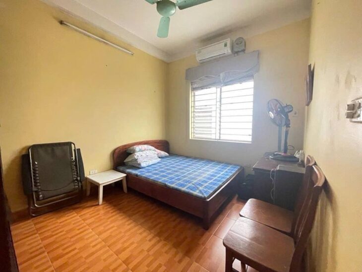 Duy nhất 1 căn phố Cát Linh – cách 1 nhà ra phố – ngõ rộng – 53m chỉ 13.x tỷ