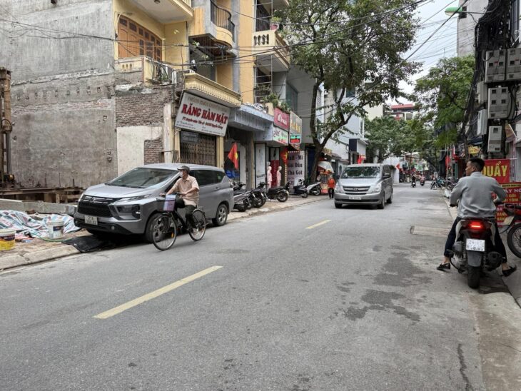 BÁN NHÀ MẶT PHỐ THANH XUÂN, VỈA HÈ OTO TRÁNH KINH DOANH ĐỈNH, 122M 5T 3 THOÁNG, GIÁ 37.X TỶ