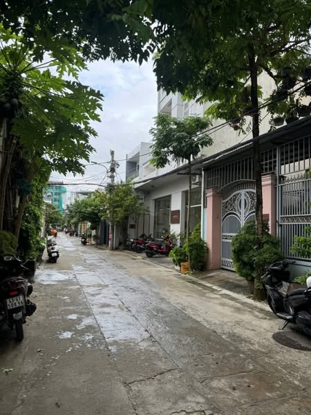 Mặt tiền kinh doanh 5 tầng -Tô Hiến Thành -Biển Sơn Trà- Giá chỉ 6,4 tỷ .