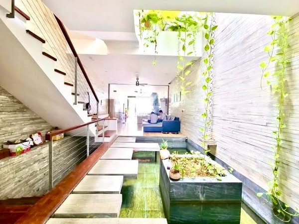 Siêu phẩm nhà đẹp ,kinh doanh cho thuê 50 triệu tháng ,Nguyễn Hữu Thọ ,Đà Nẵng – Giá chỉ 18,5 tỷ .