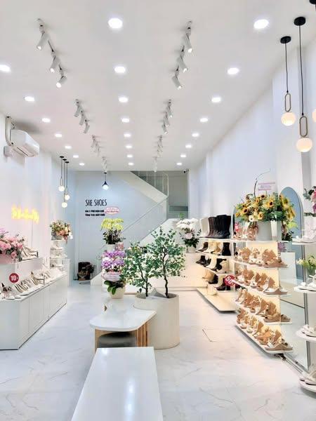 Gò Vấp ! Sang nhượng MẶT BẰNG KINH DOANH shop GIÀY DÉP do chuyển địa điểm, Tel : 0903250522 hoàng