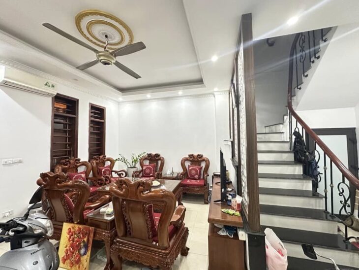 Trích Sài Tây Hồ – ô tô đỗ cửa – 10m ra hồ – 45m chỉ nhỉnh 16 tỷ