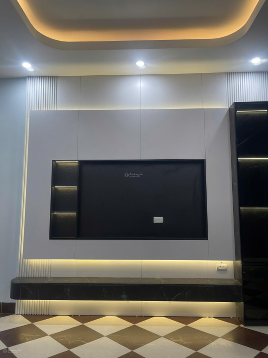 Bán nhà tại Xuân Đình, giá chỉ 9,2 tỷ 57m2, 10 ra oto gần ngay phố
