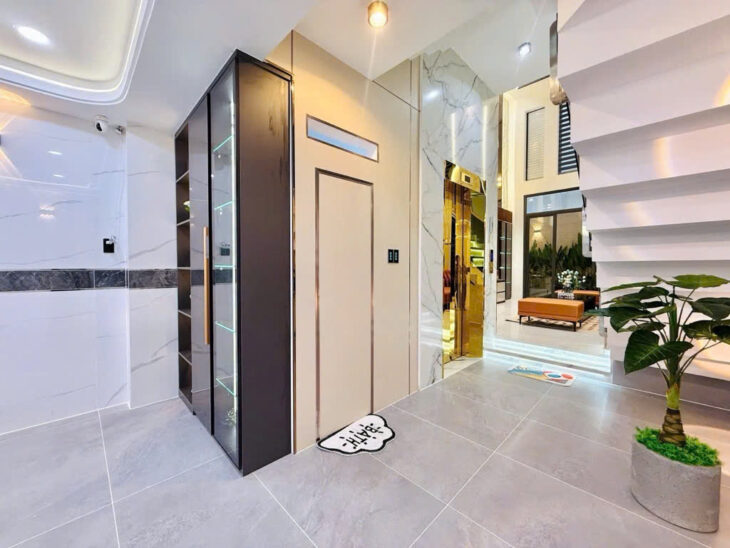 Siêu phẩm 5 tầng HXT Quang Trung 80m2 có thang máy 6PN master NT xịn gần Emart chỉ 13.8 tỷ