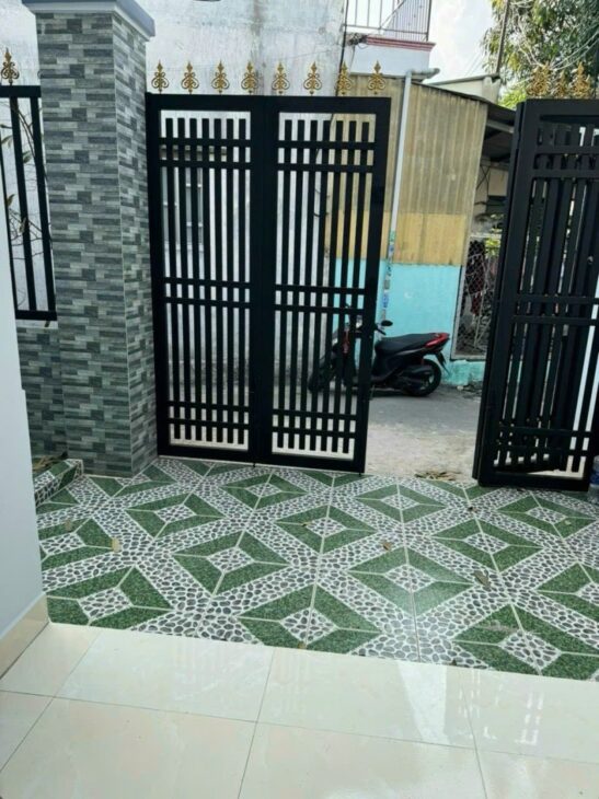 Bán nhà mặt phố Linh Xuân, Thủ Đức, 90m², 4.4 tỷ, sổ hồng