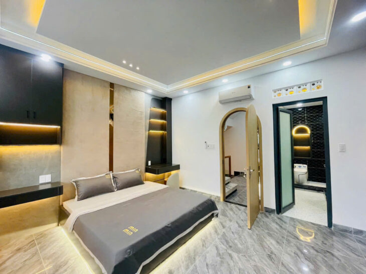 Bán Siêu phẩm nhà mới 5x17m, 4 tầng, HXH 8m thông TX33 ngay Trung tâm P.Thạnh Xuân