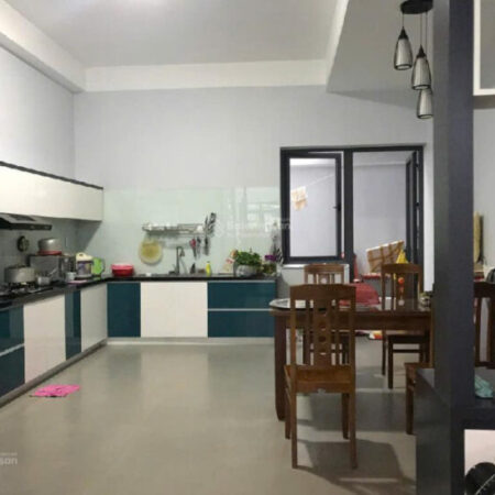 Mặt tiền 4 tầng BTCT – 100m2 (5×20) – đường 16m Quận 8 – Tặng toàn bộ nội thất – nhỉnh 9 tỷ