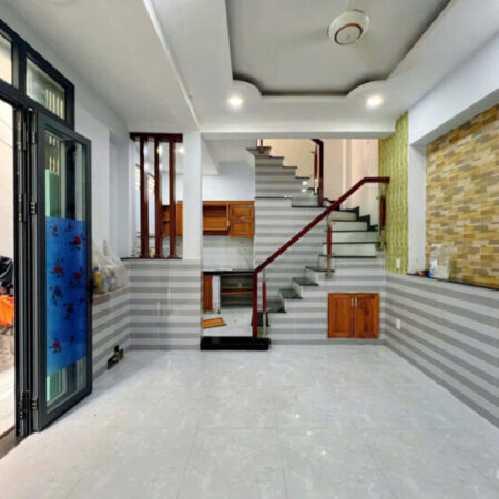 3.95 tỷ- bán nhà 3 tầng đúc hẻm Bùi Đình Túy- 7mx4m- CN 25m2- sau căn mặt tiền