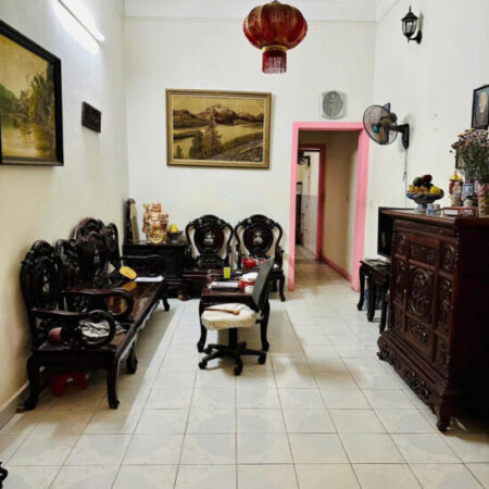 Bán Nhà Trường Chinh Ô TÔ Vào Nhà Dt 61m2 4 tầng mt 3.7m Giá 13.8 tỷ