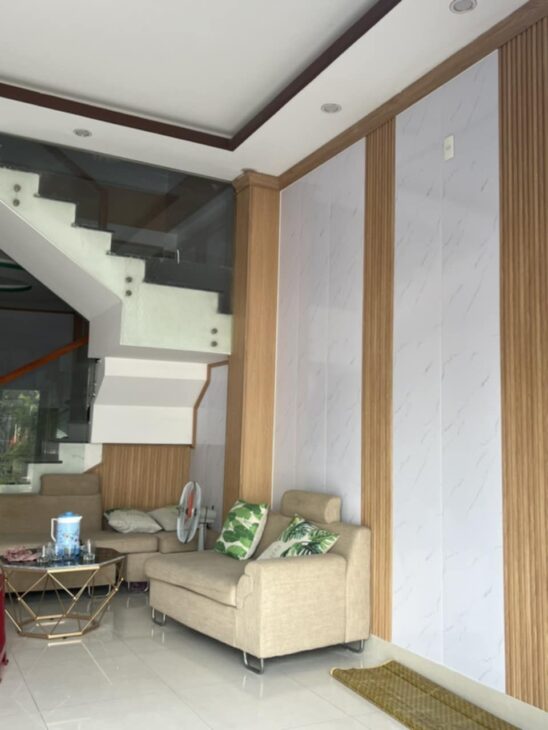 MẶT TIỀN SƠN TRÀ, ĐƯỜNG 10M5 THÔNG BIỂN, NHÀ 2 TẦNG, CĂN GÓC, KINH DOANH ĐỈNH.GIÁ CHỈ HƠN 5 TỶ