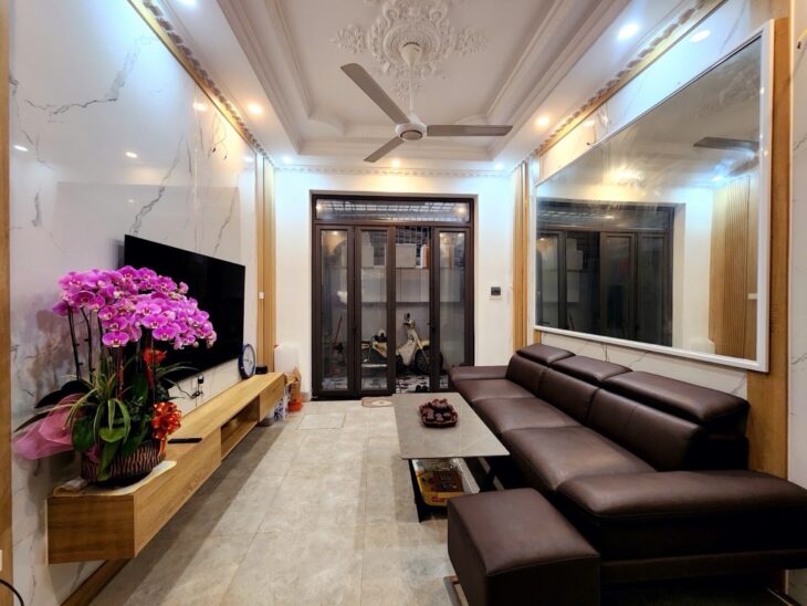 Hiếm! Bán nhà ĐẶNG TIẾN ĐÔNG 34m² hơn 7 tỷ – Nhà xinh, gần ô tô, ngõ nông hiếm có