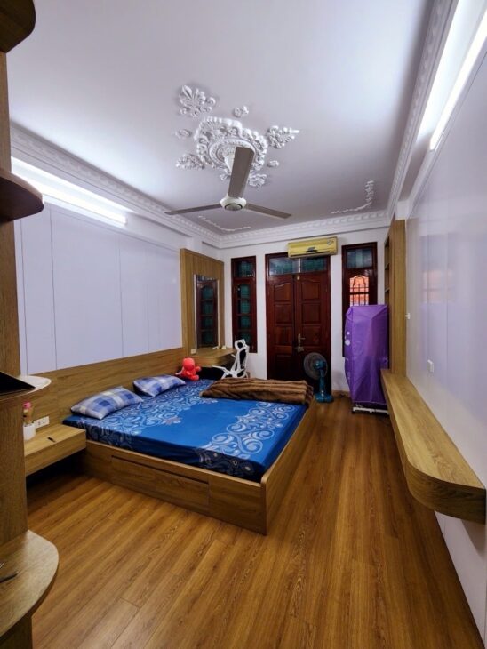 Hiếm! Bán nhà ĐẶNG TIẾN ĐÔNG 34m² hơn 7 tỷ – Nhà xinh, gần ô tô, ngõ nông hiếm có