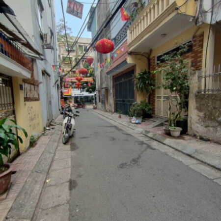 BẤN NHÀ TRUNG TÂM QUẬN HAI BÀ TRƯNG PHÂN LÔ Ô TÔ ĐỖ CỬA NGÕ THÔNG KINH DOANH 55M GIÁ 13,8 TỶ BẤN NHÀ TRUNG TÂM QUẬN HAI BÀ TRƯNG PHÂN LÔ Ô TÔ ĐỖ CỬA NGÕ THÔNG KINH DOANH 55M GIÁ 13,8 TỶ