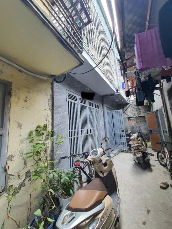 Bán 32m2 nhà Nguyễn Xiển, Thanh Xuân, nhà 2 tầng mt 3.2m giá 1 tỷ 850