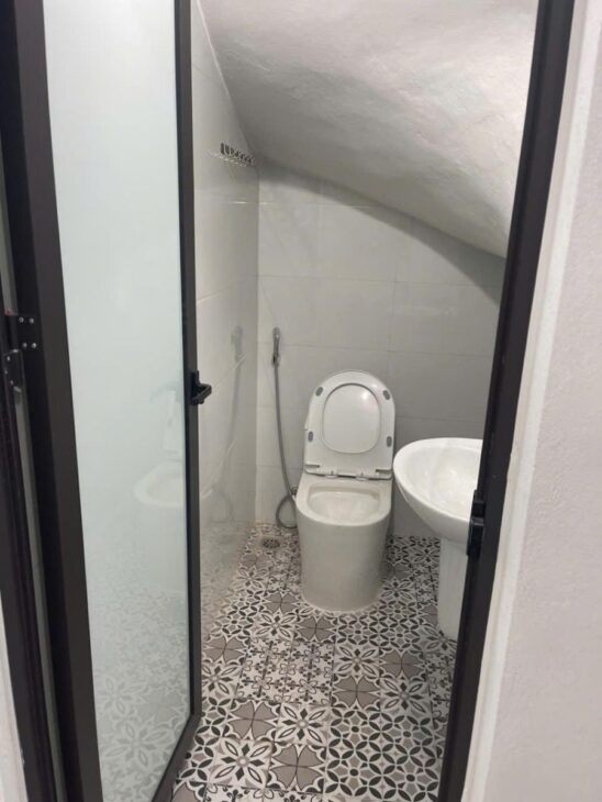 Bán 32m2 nhà Nguyễn Xiển, Thanh Xuân, nhà 2 tầng mt 3.2m giá 1 tỷ 850