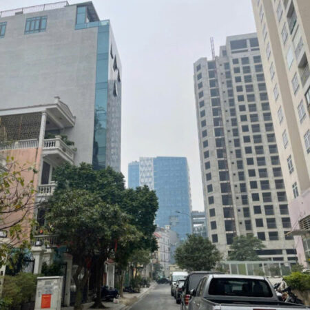 Đất đẹp Lạc Long Quân 93m2, MT5m lô góc 3 thoáng vỉa hè ô tô kinh doanh gần Hồ Tây