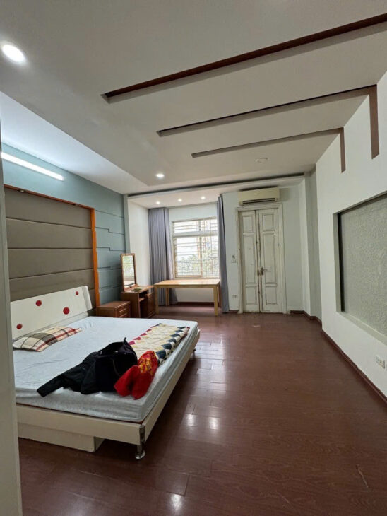 Bán nhà ngõ 198 Lê Trọng Tấn 65m2, 5 tầng ô tô đường cực rộng giá 21 tỷ hiếm Thanh Xuân