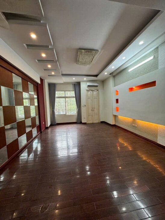 Bán nhà ngõ 198 Lê Trọng Tấn 65m2, 5 tầng ô tô đường cực rộng giá 21 tỷ hiếm Thanh Xuân