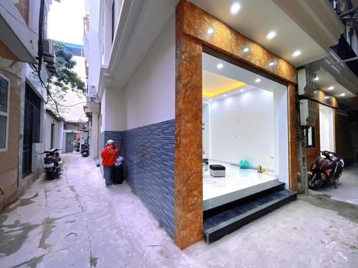 Nhà đẹp phố Kim Mã Thượng 35m2, 6T thang máy, MT4m lô góc 2 thoáng ngay Liễu Giai