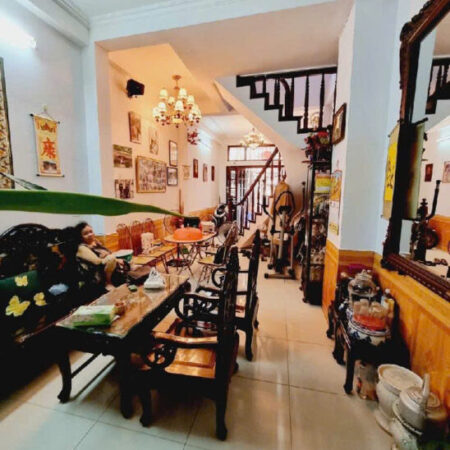 Đẹp quá! Bán nhà QUAN NHÂN – CỰ LỘC, 38m2, chỉ 5,8 tỷ, Ngõ nông, Thông các ngả, Nhà đẹp, Sát Royal