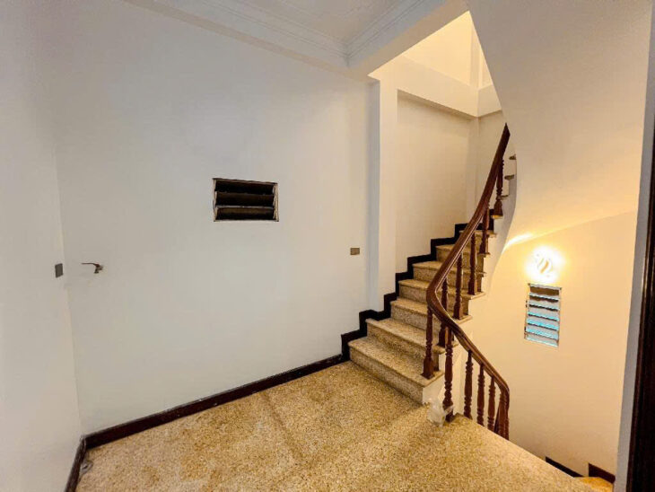 Bán nhà Phố Phương Mai_Vị Trí Trung Tâm_Lô Góc Thoáng Sáng_31mx6T_Giá: 6.8 Tỷ_Lh: 0396935190.