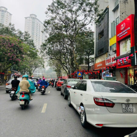 Bán nhà Mặt Phố Trần Quốc Hoàn – Cầu Giấy – 70m MT 6m – Nhà Sẵn Kinh Doanh – Văn Phòng