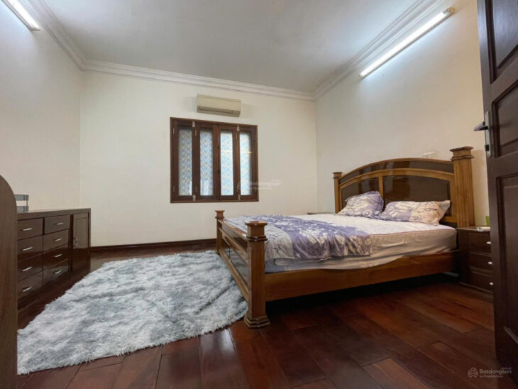 Hot!! Giá rẻ nhất Mặt Phố Quận Hai Bà Trưng KD, Ô Tô Tránh, 2 thoáng 82m2, MT: 5m Chỉ 20.8 tỷ