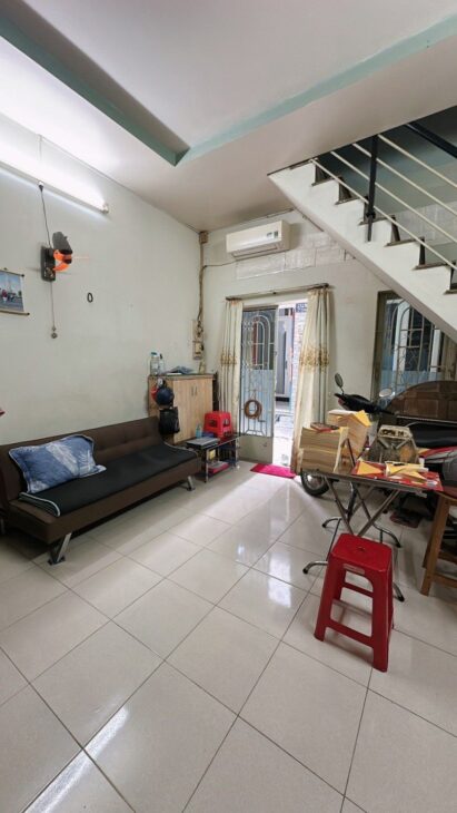 TRUNG TÂM P15 TÂN BÌNH, GẦN MẶT TIỀN, HẺM NGAY NHÀ 3M, GẦN 30M2, 2 TẦNG 2PN, HOÀN CÔNG ĐỦ, TẶNG