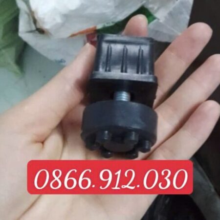 Chân tăng đưa cho sắt hộp vuông 30x30mm